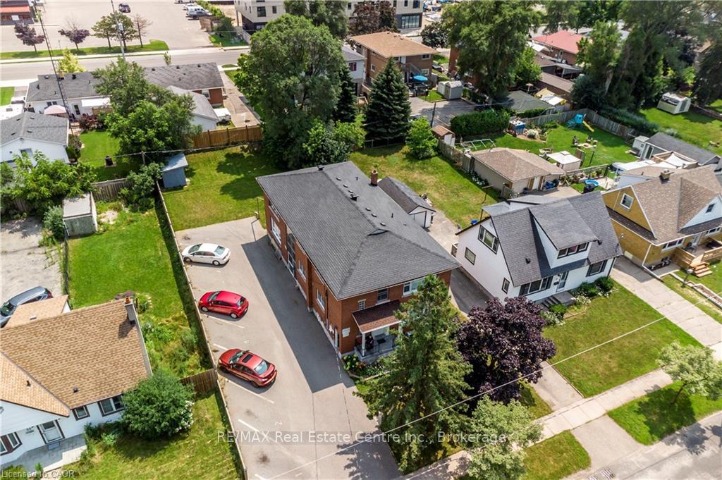 43 SIXTH Avenue, Kitchener, ON, exterior