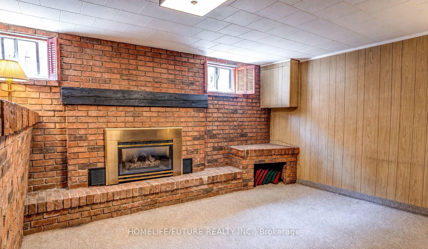 Bsmt - 7 Stonehenge Crescent, Toronto E09, ON, exterior