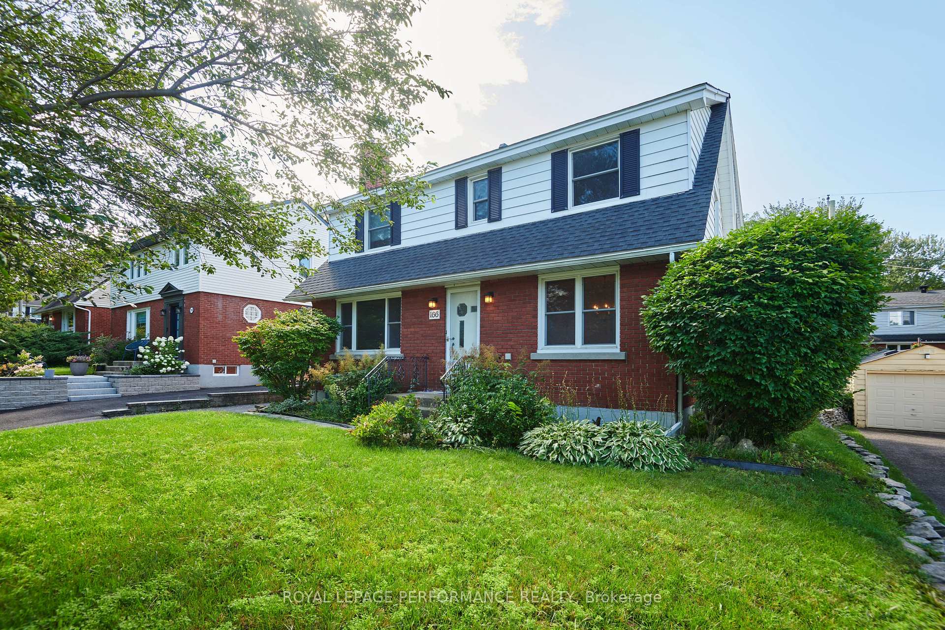 166 Winther Avenue, Alta Vista and Area, ON, exterior