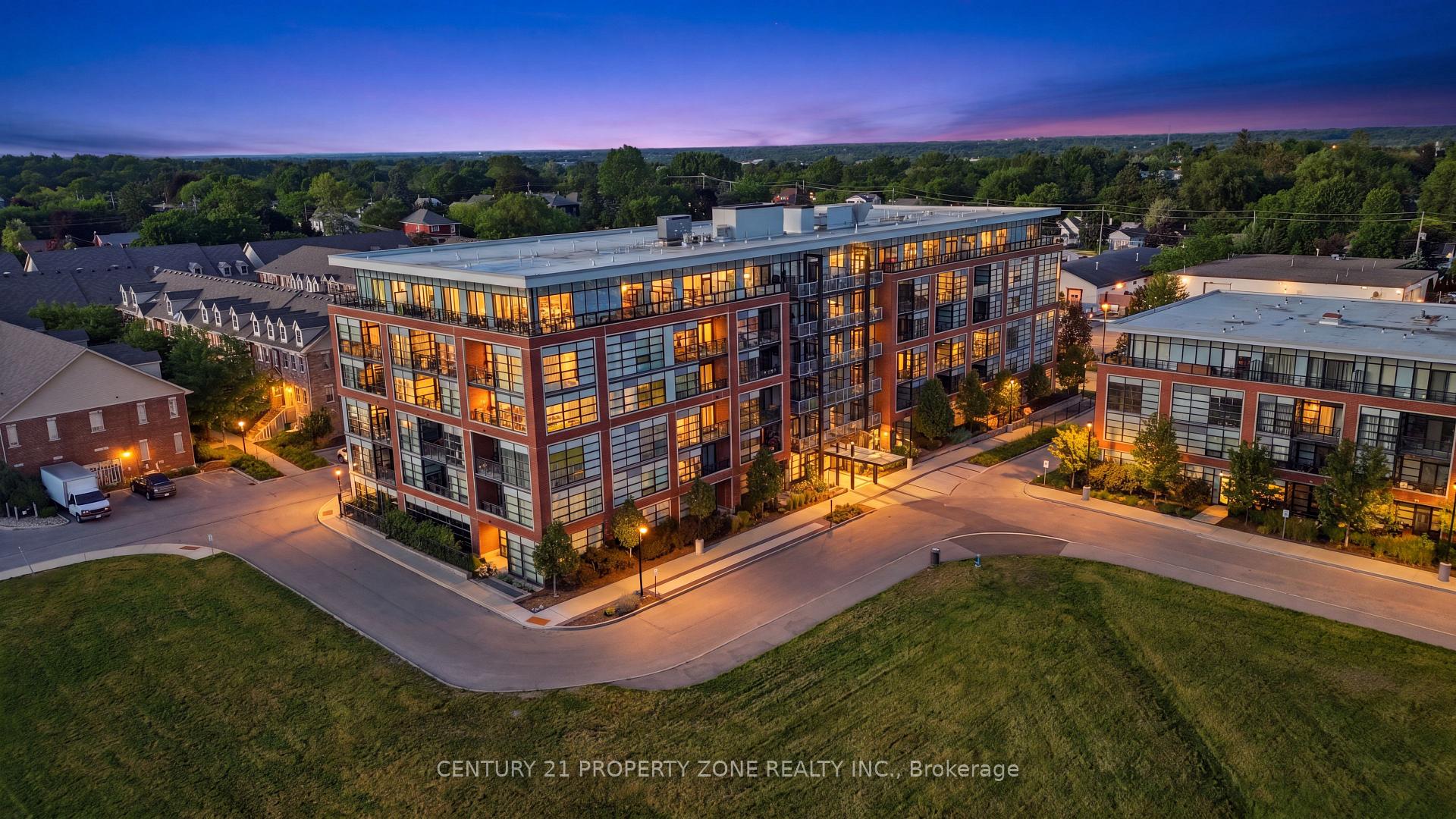 516 - 15 Prince Albert Boulevard, Kitchener, ON, exterior