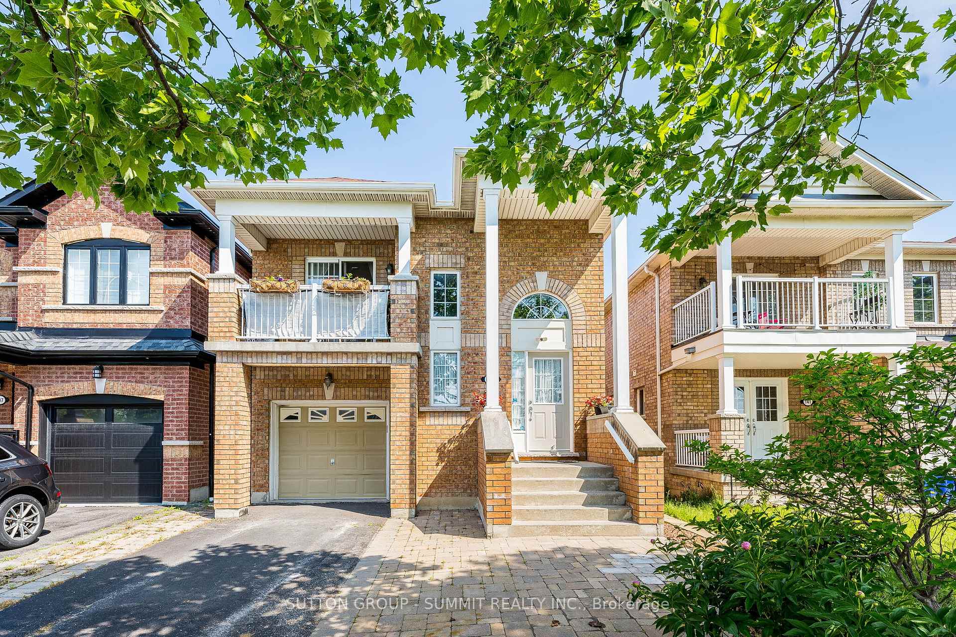 139 Oceanpearl Crescent, Whitby, ON, exterior