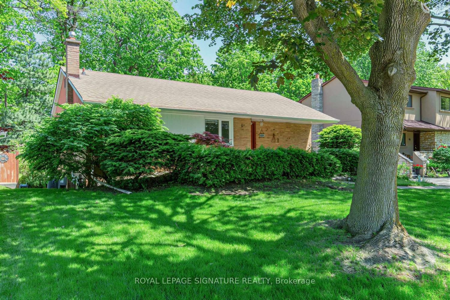 69 Greenland Road, Toronto C13, ON, exterior