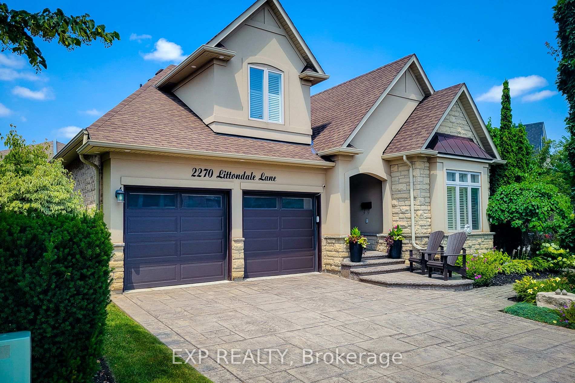 2270 Littondale Lane, Oakville, ON, exterior