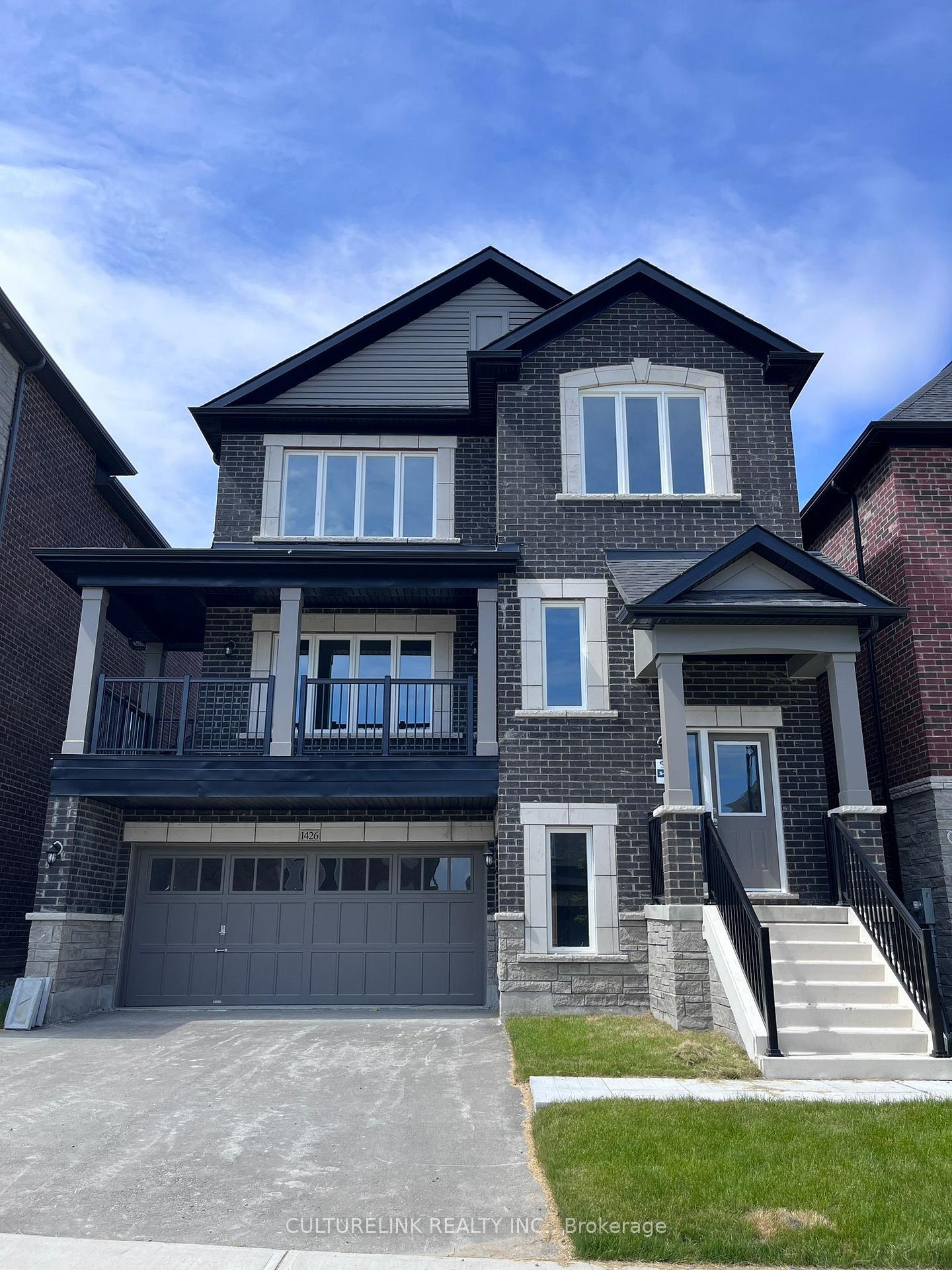 1426 Stovell Crescent, Innisfil, ON, exterior