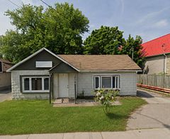 2574 Confederation Parkway, Mississauga, ON, exterior