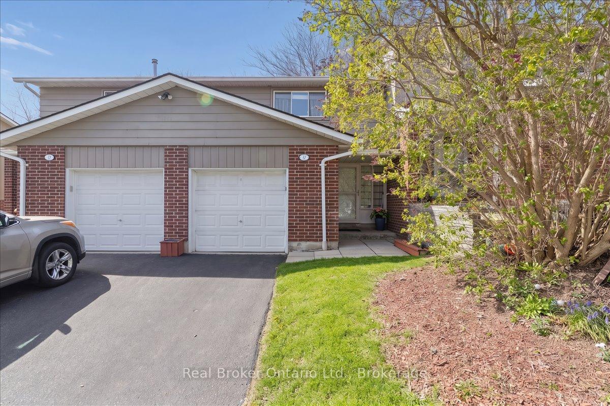 16 - 16 Hadati Road, Guelph, ON, exterior