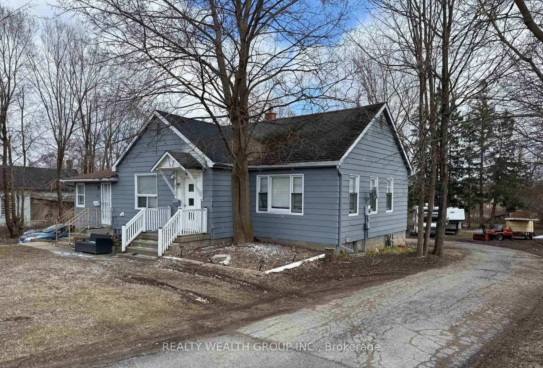 292 Broadway N/A, Orangeville, ON, exterior