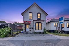667 MONTREAL Street, Kingston, ON, exterior