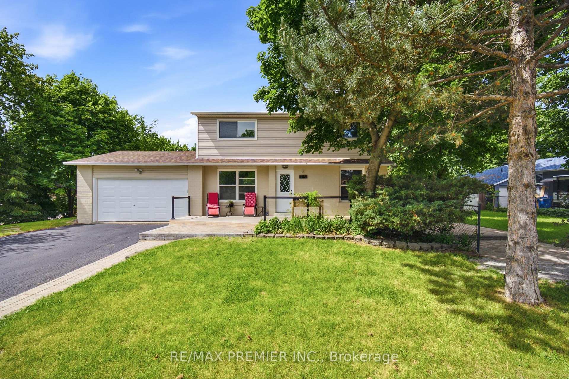 115 William Roe Boulevard, Newmarket, ON, exterior