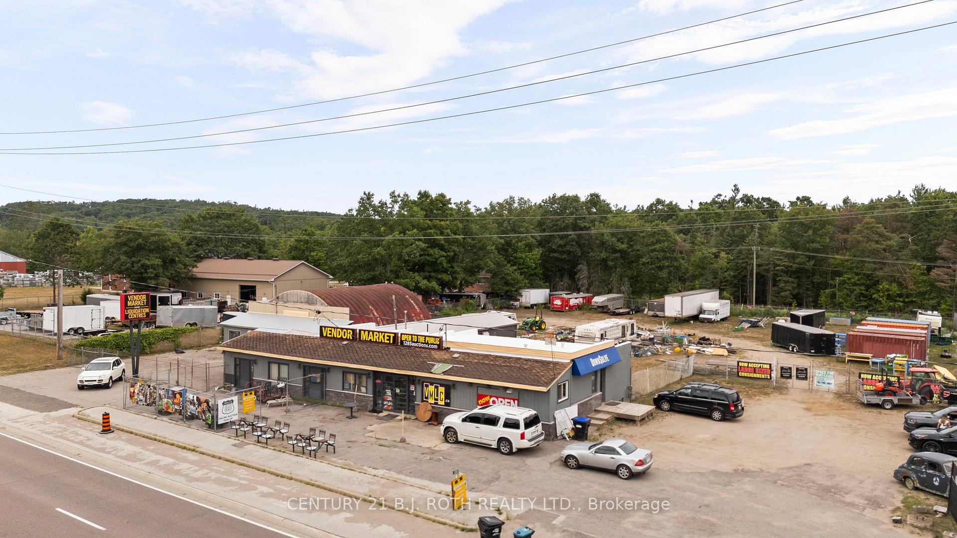 1285 Bayfield Street N, Springwater, ON, exterior