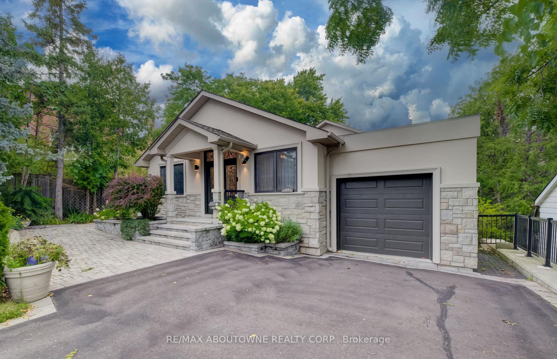 3091 Parkerhill Road, Mississauga, ON, exterior