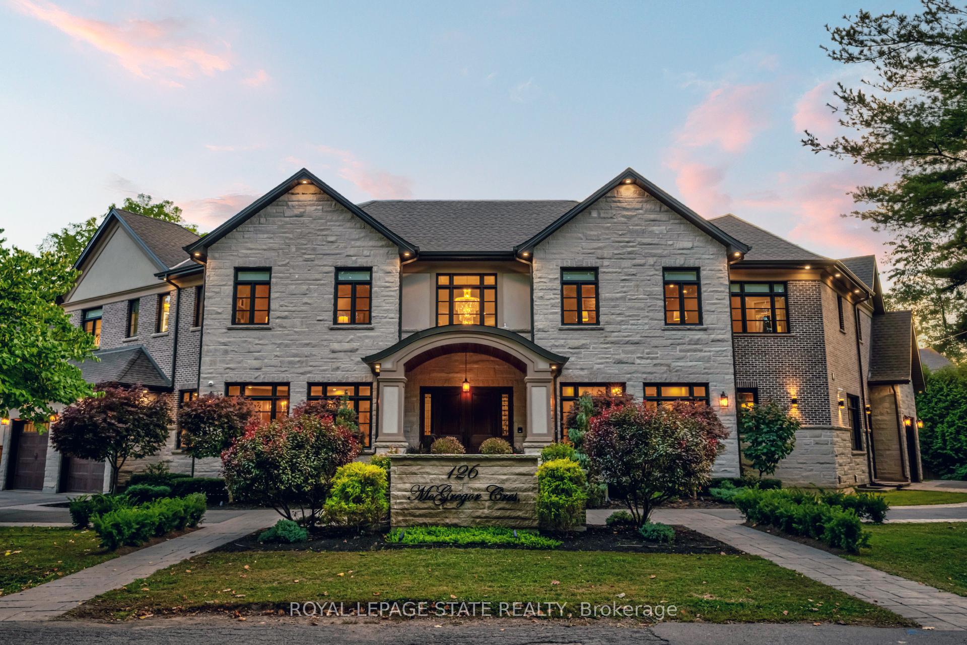 126 McGregor Crescent, Hamilton, ON, exterior