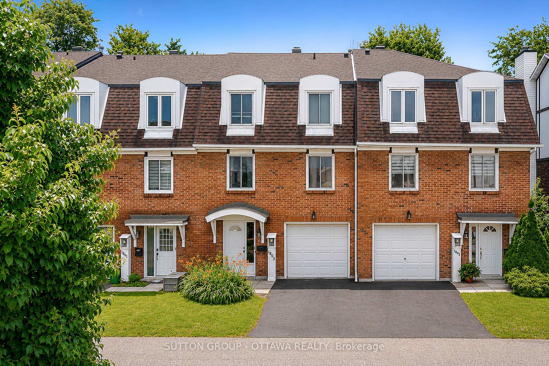 39 - 1803 Axminster Court, Orleans - Convent Glen and Area, ON, exterior
