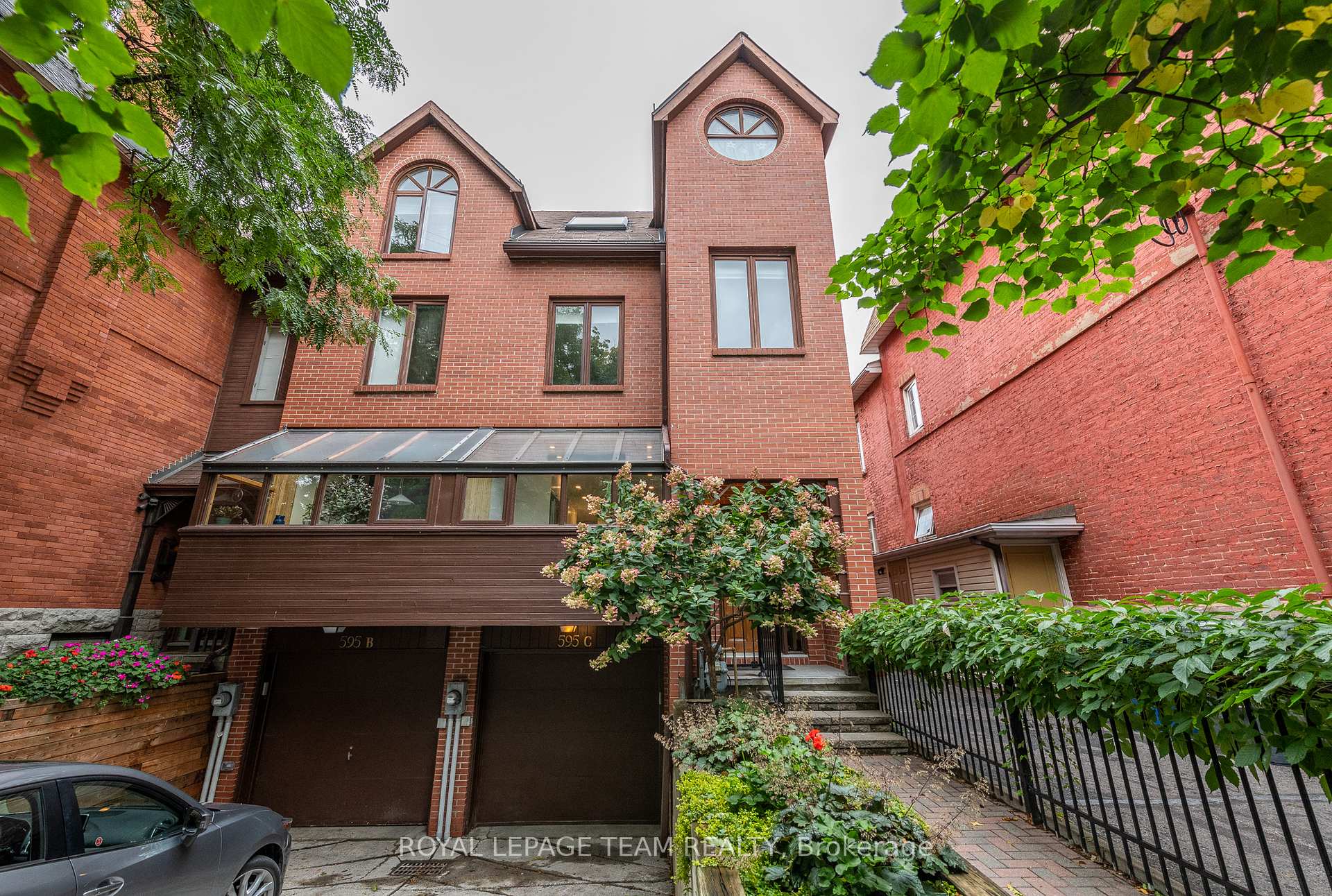 C - 595 Besserer Street, Lower Town - Sandy Hill, ON, exterior