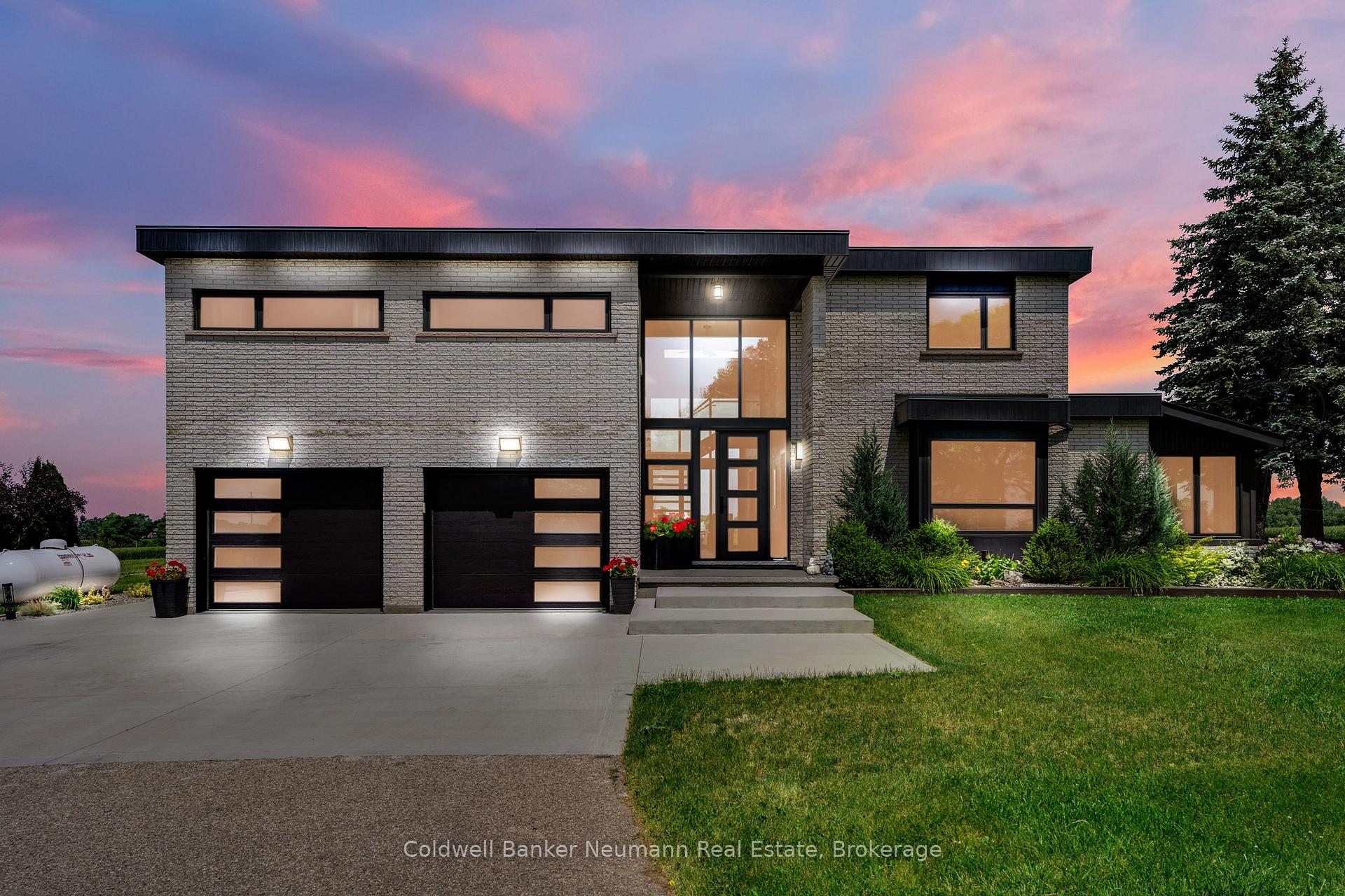 8312 Wellington Road 124 Road, Guelph/Eramosa, ON, exterior