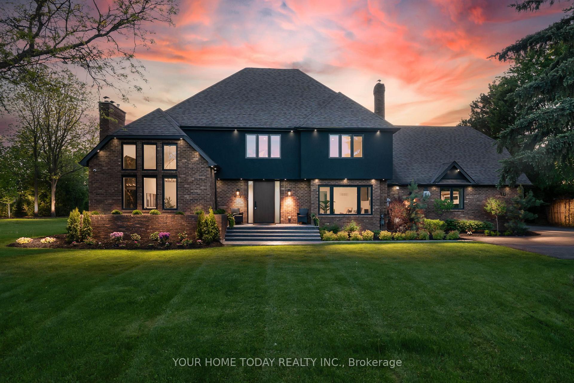 27 Chantelay Crescent, Halton Hills, ON, exterior