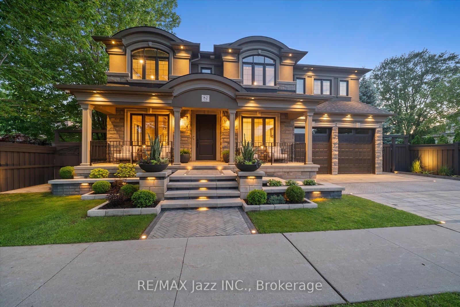 82 Bridlewood Boulevard, Whitby, ON, exterior