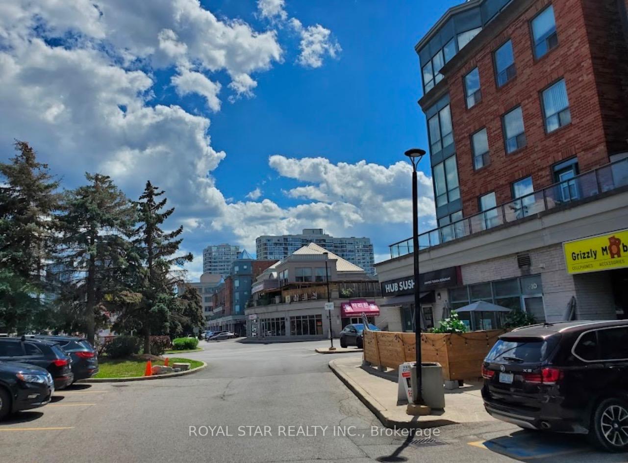 19B - 7378 Yonge Street, Vaughan, ON, exterior