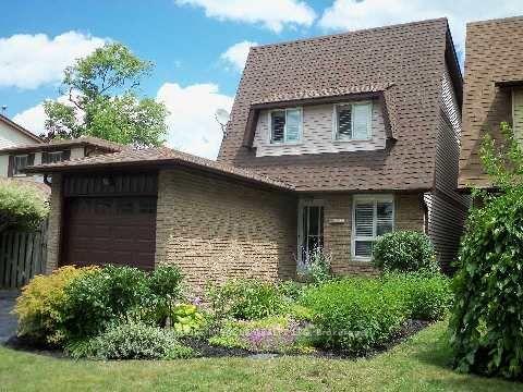 403 Vega Street, Oshawa, ON, exterior