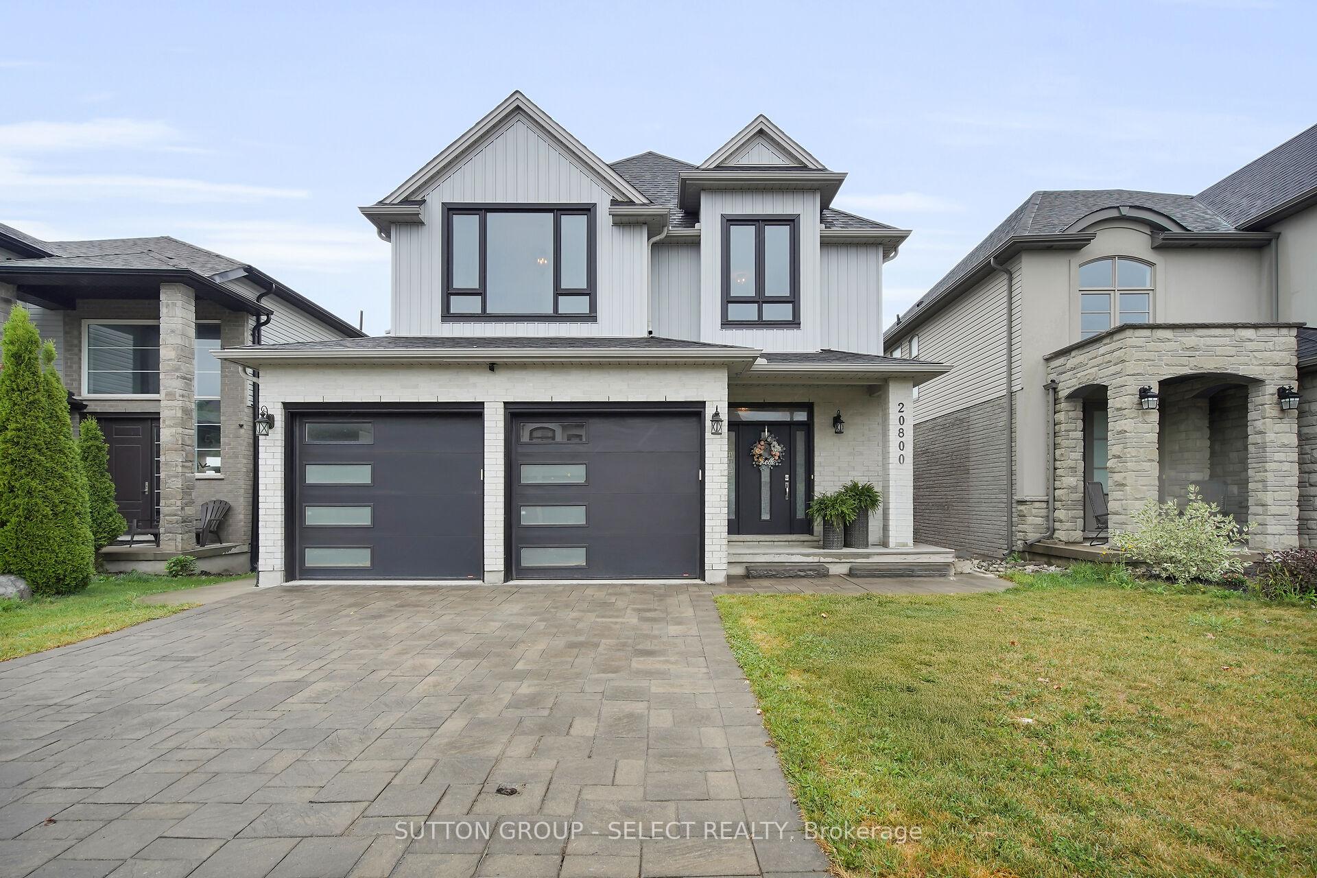 2080 Wateroak Drive, London North, ON, exterior