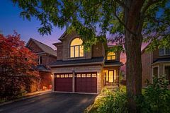 82 Belmont Boulevard, Halton Hills, ON, exterior