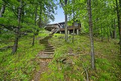 8 Birch Island, Rideau Lakes, ON, exterior