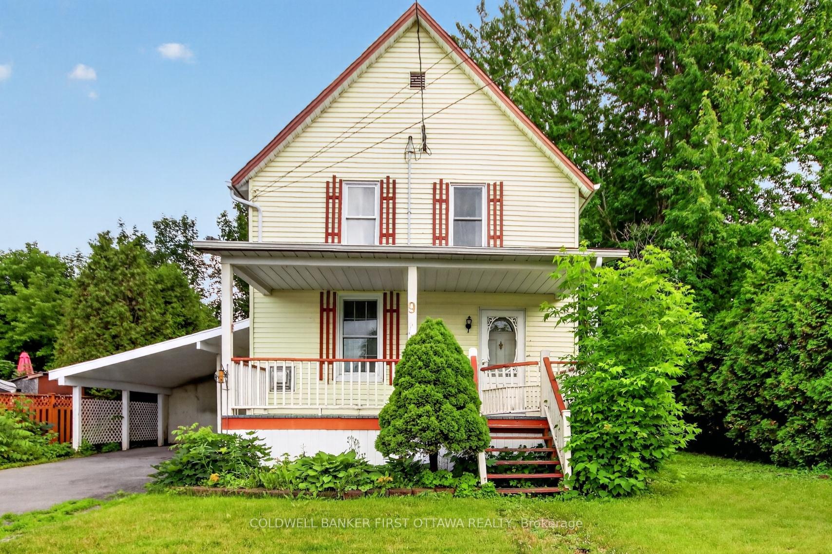 9 Maud Street, South Dundas, ON, exterior