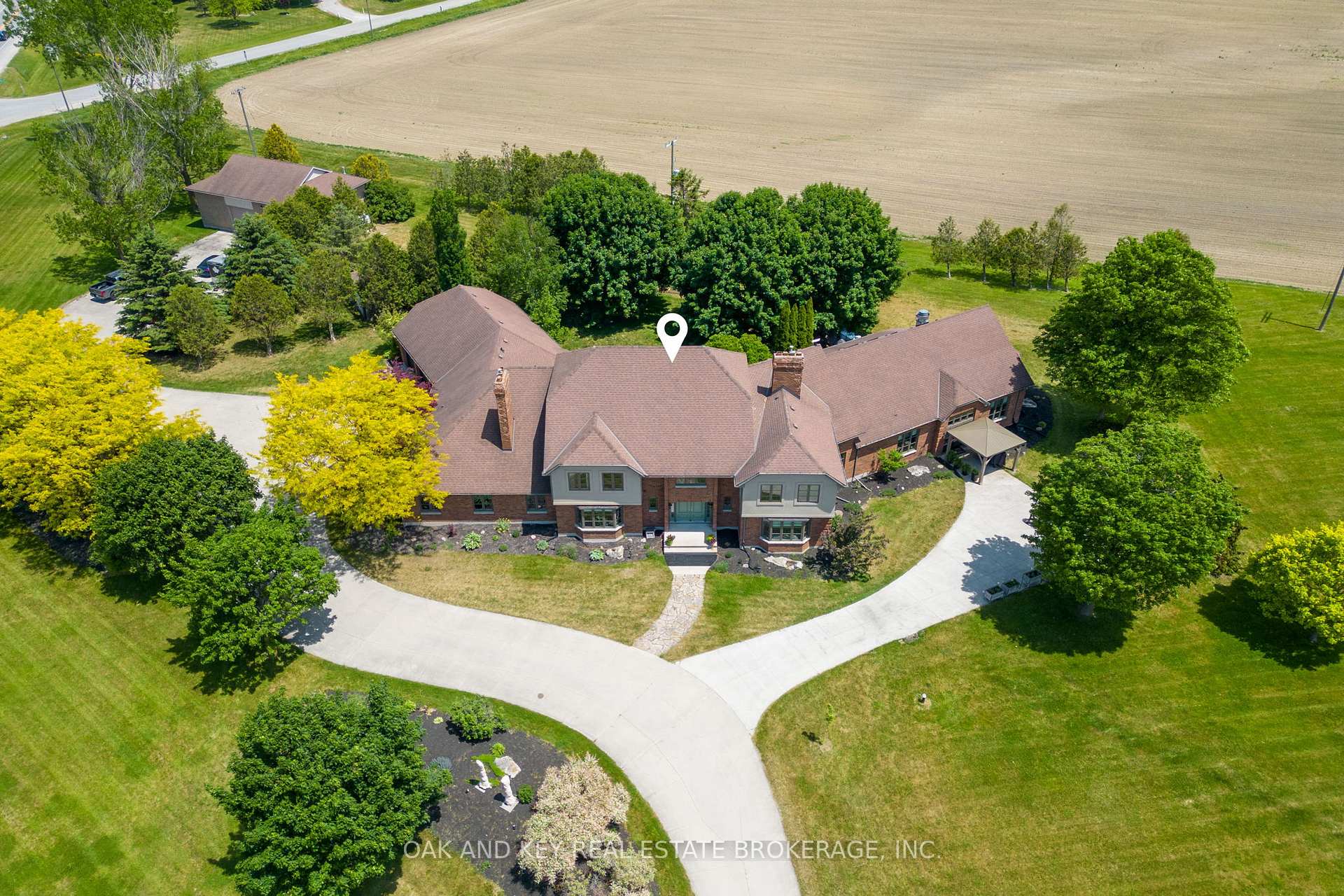 29830 Centre Road, Adelaide Metcalfe, ON, exterior