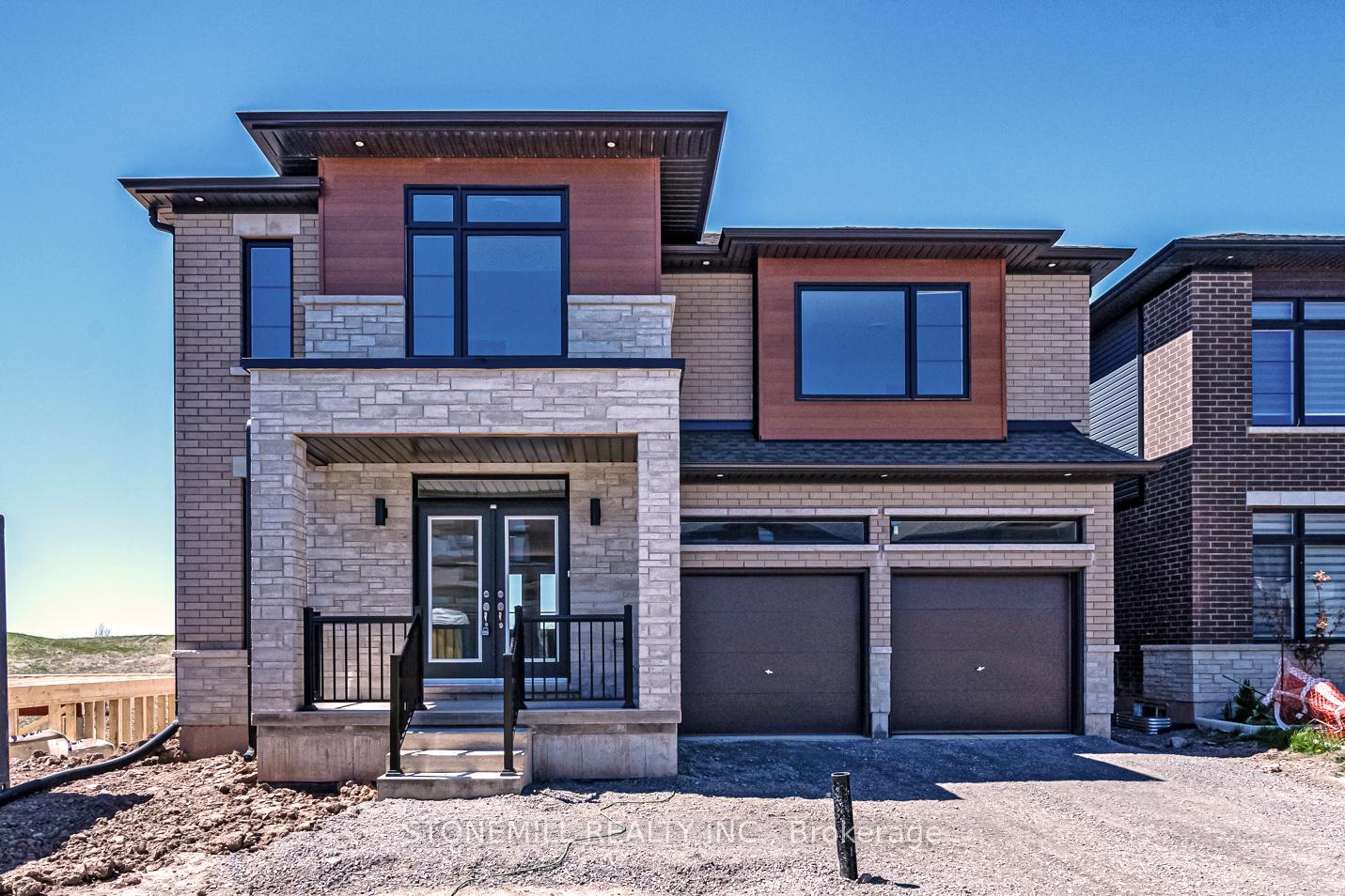 229 Midland Place, Welland, ON, exterior