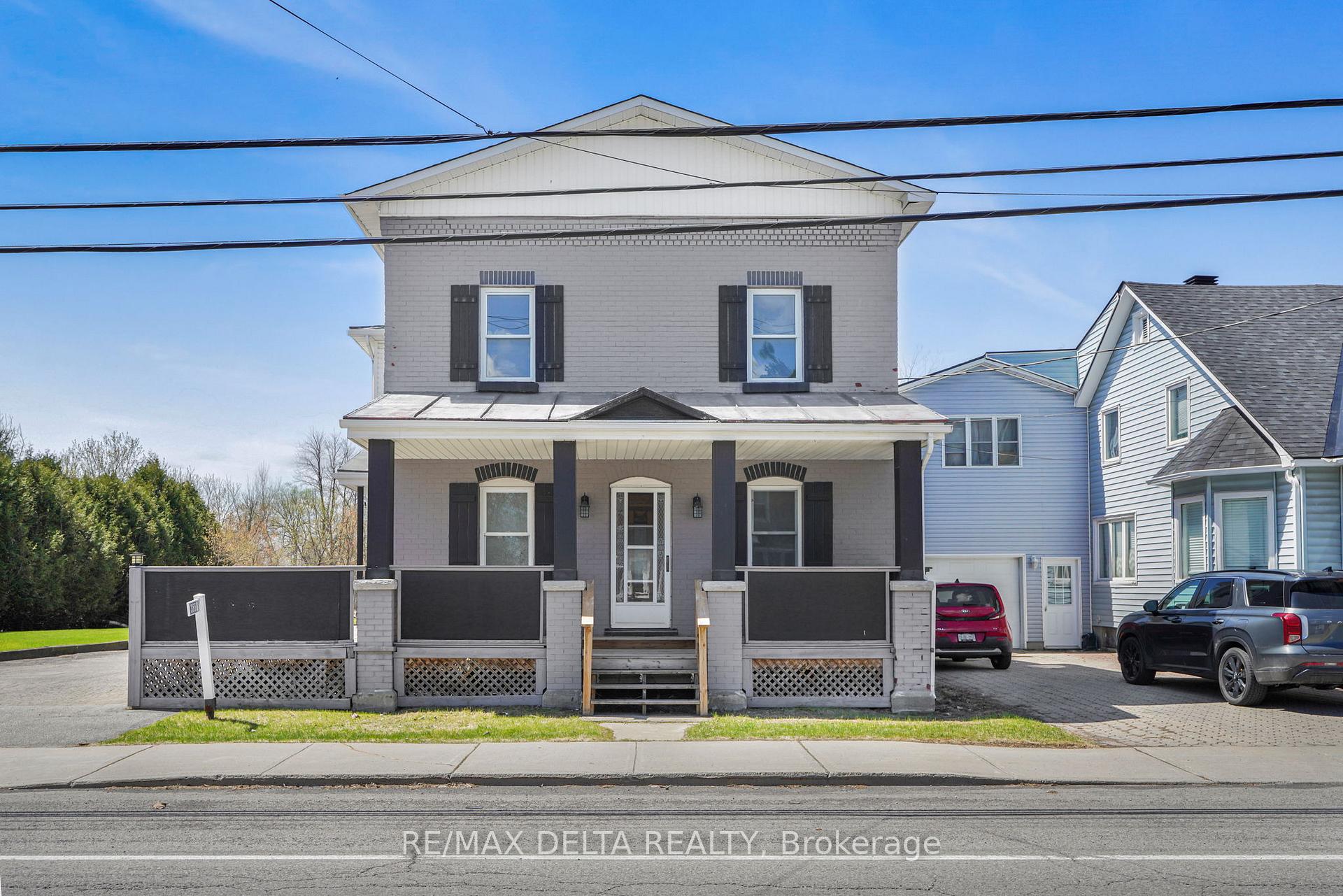 3668 Champlain Street, Clarence-Rockland, ON, exterior