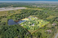 175 South Summit Farm Road, King, ON, exterior