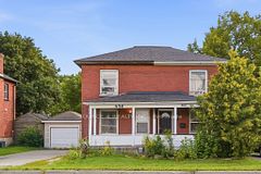 598 Coronation Boulevard, Cambridge, ON, exterior