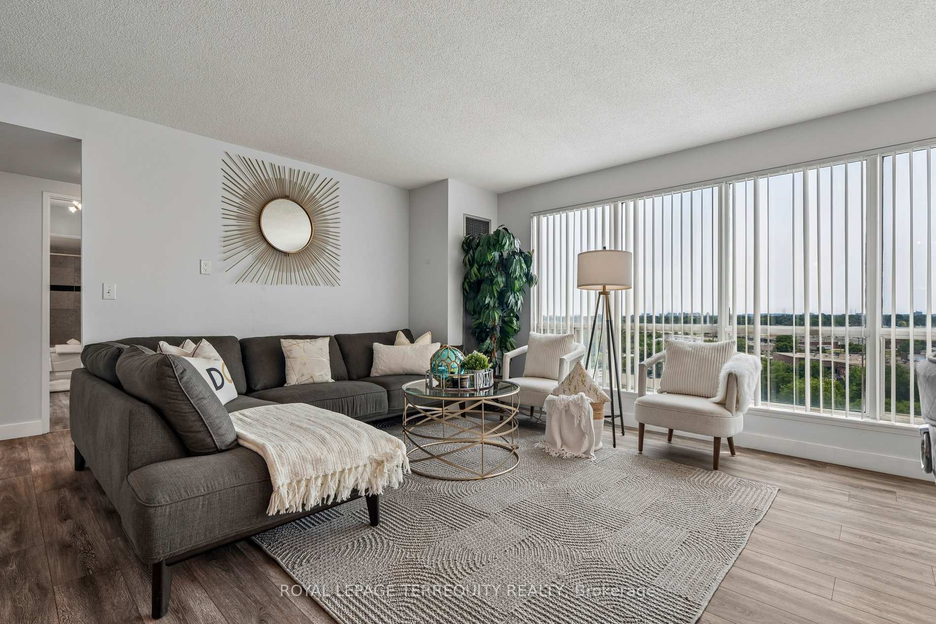 906 - 18 Lee Centre Drive, Toronto E09, ON, exterior