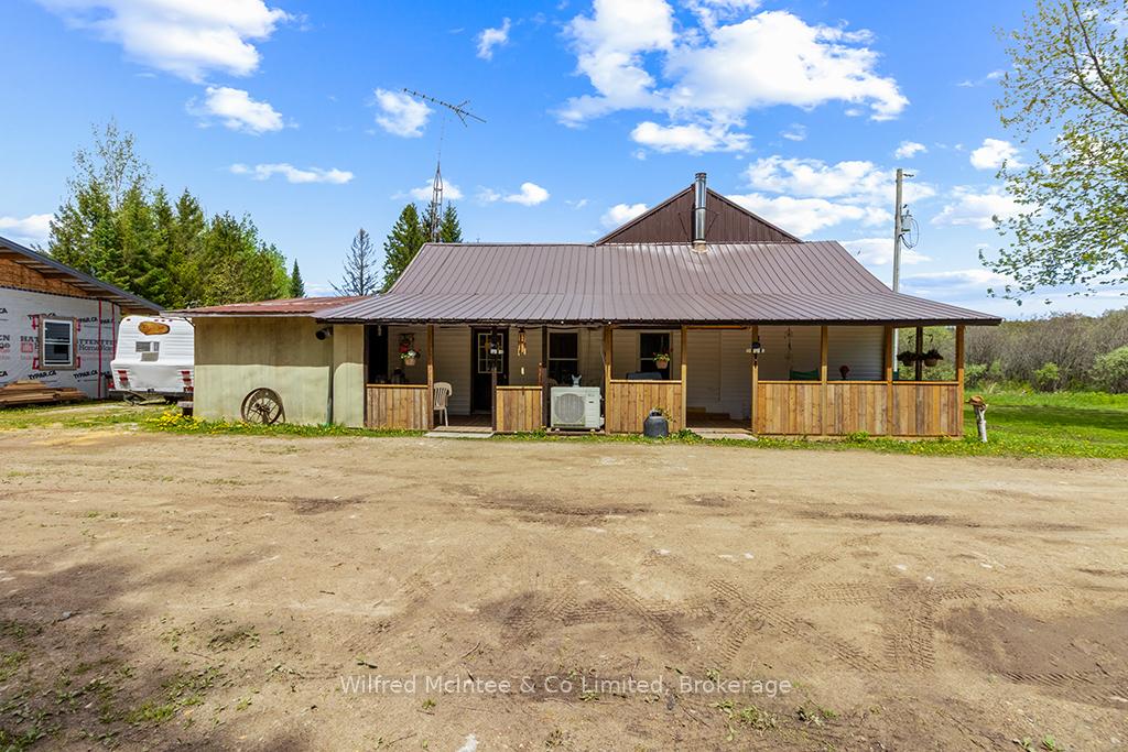 135220 Concession Road 8 Road, Chatsworth, ON, exterior