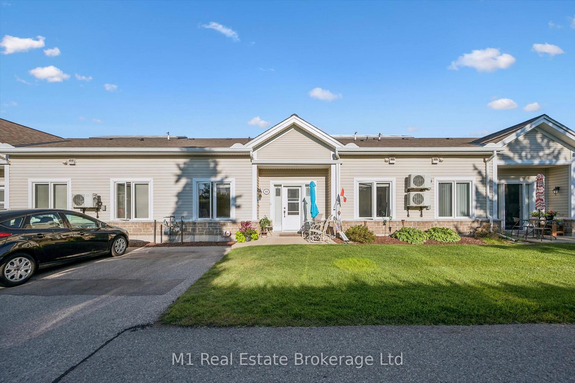 104 - 760 Woodhill Drive, Centre Wellington, ON, exterior