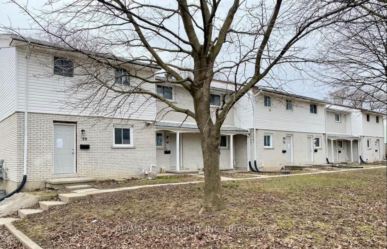 99 Toulon Crescent, London East, ON, exterior