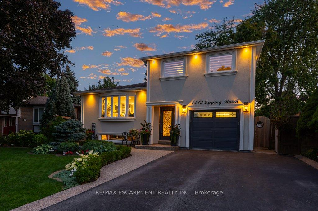 1482 Epping Road, Burlington, ON, exterior
