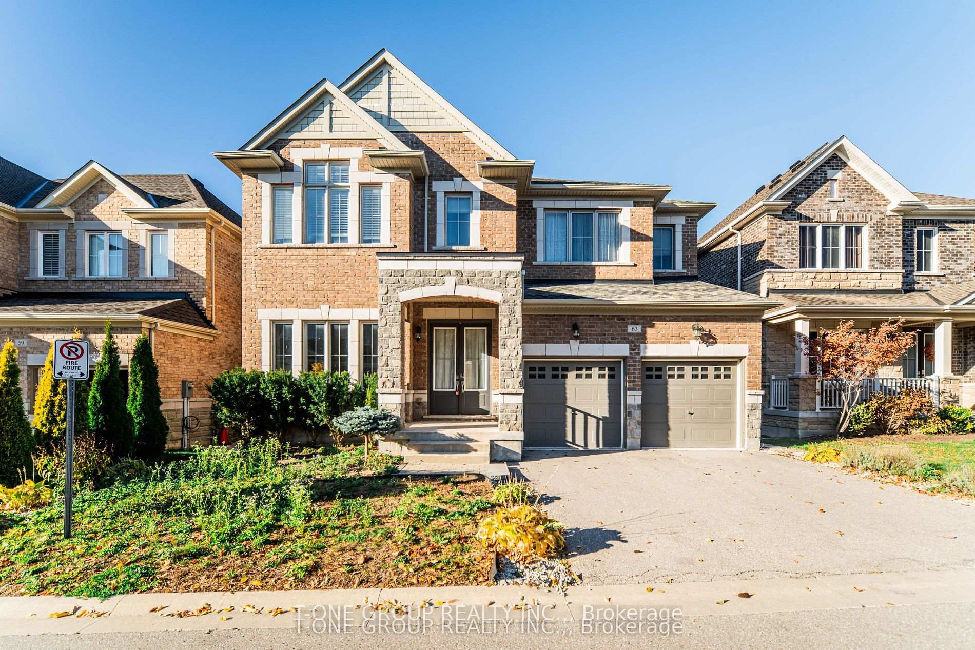 63 Ken Sinclair Crescent, Aurora, ON, exterior