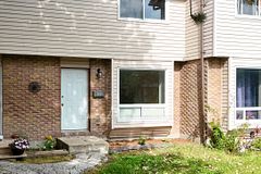 253 Hampton Avenue, Sarnia, ON, exterior