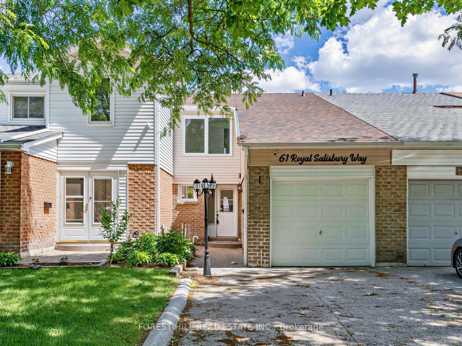 61 Royal Salisbury Way, Brampton, ON, exterior