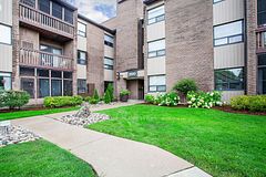 104 - 200 Everglade Crescent, London North, ON, exterior