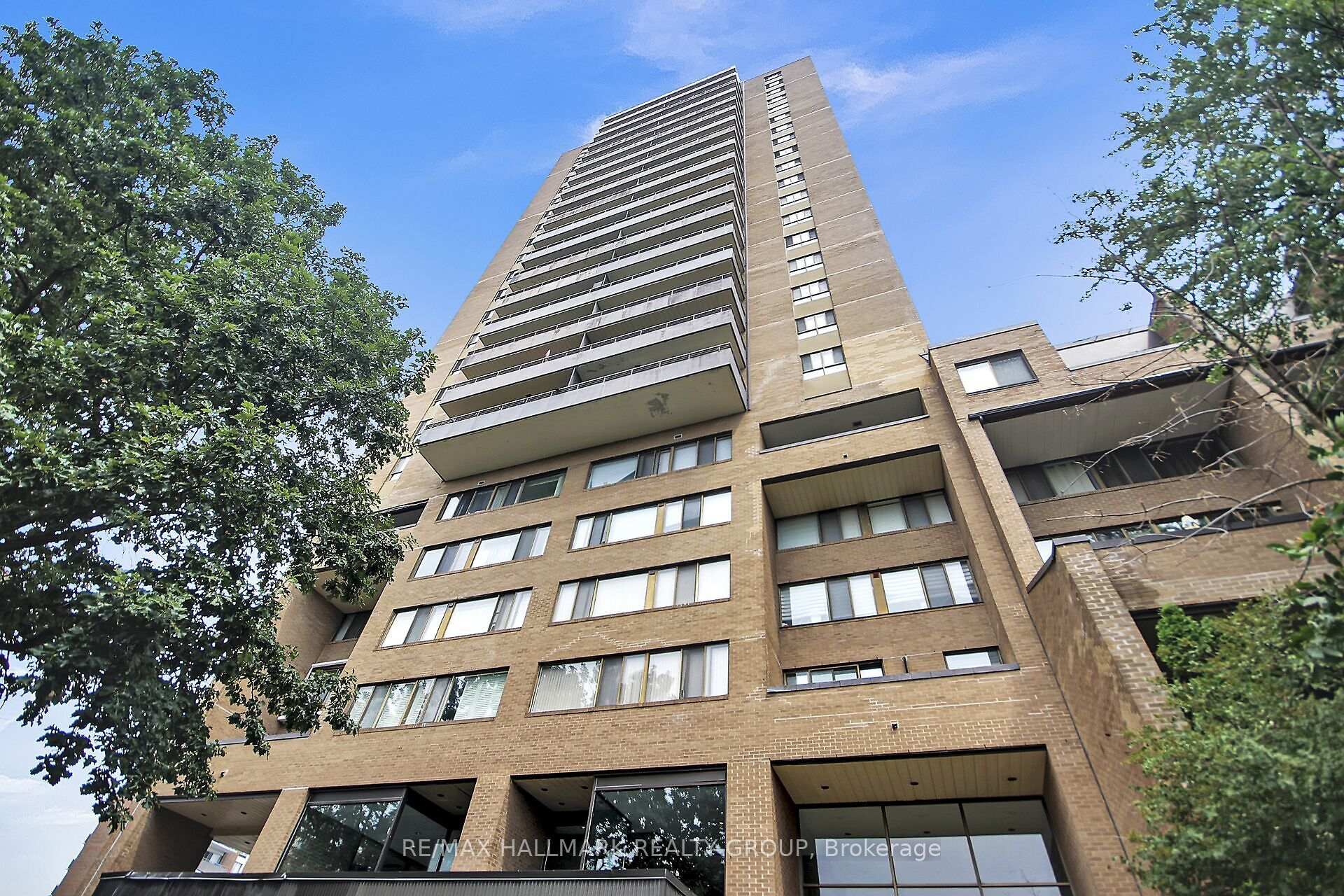 1503 - 505 St Laurent Boulevard, Manor Park - Cardinal Glen and Area, ON, exterior