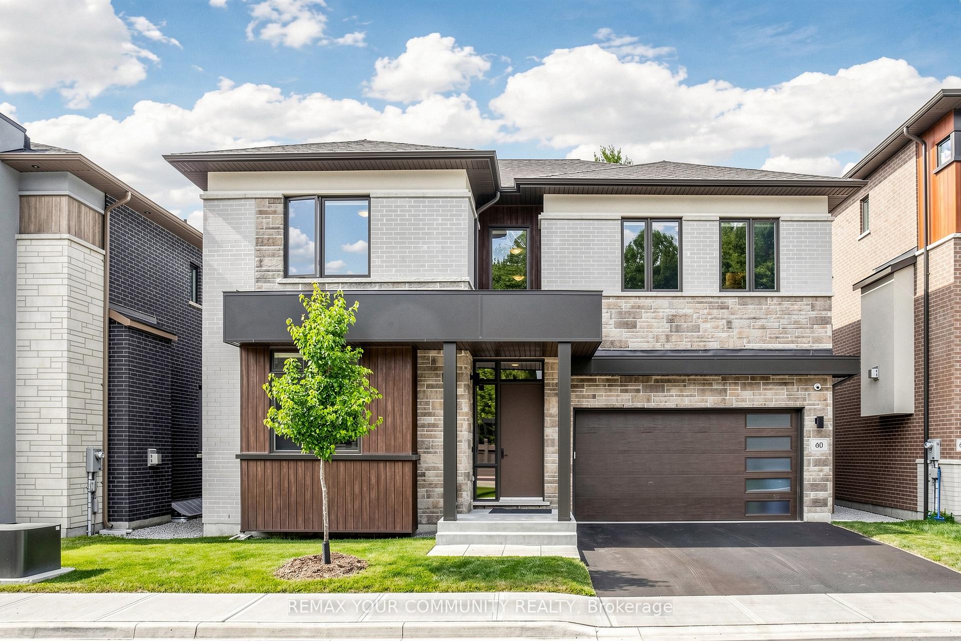 60 Royal Hill Court, Aurora, ON, exterior