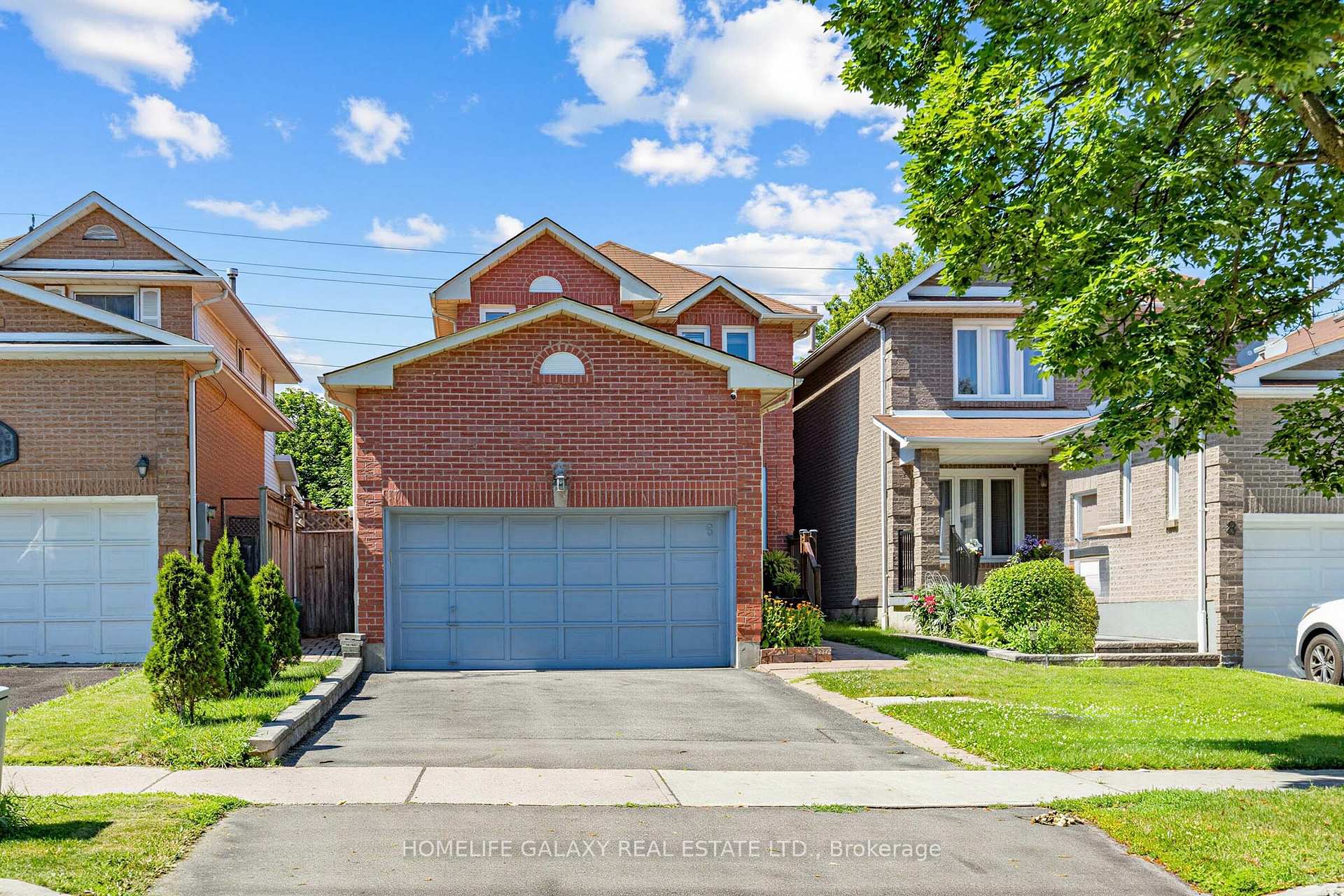6 Bluebell Crescent, Whitby, ON, exterior