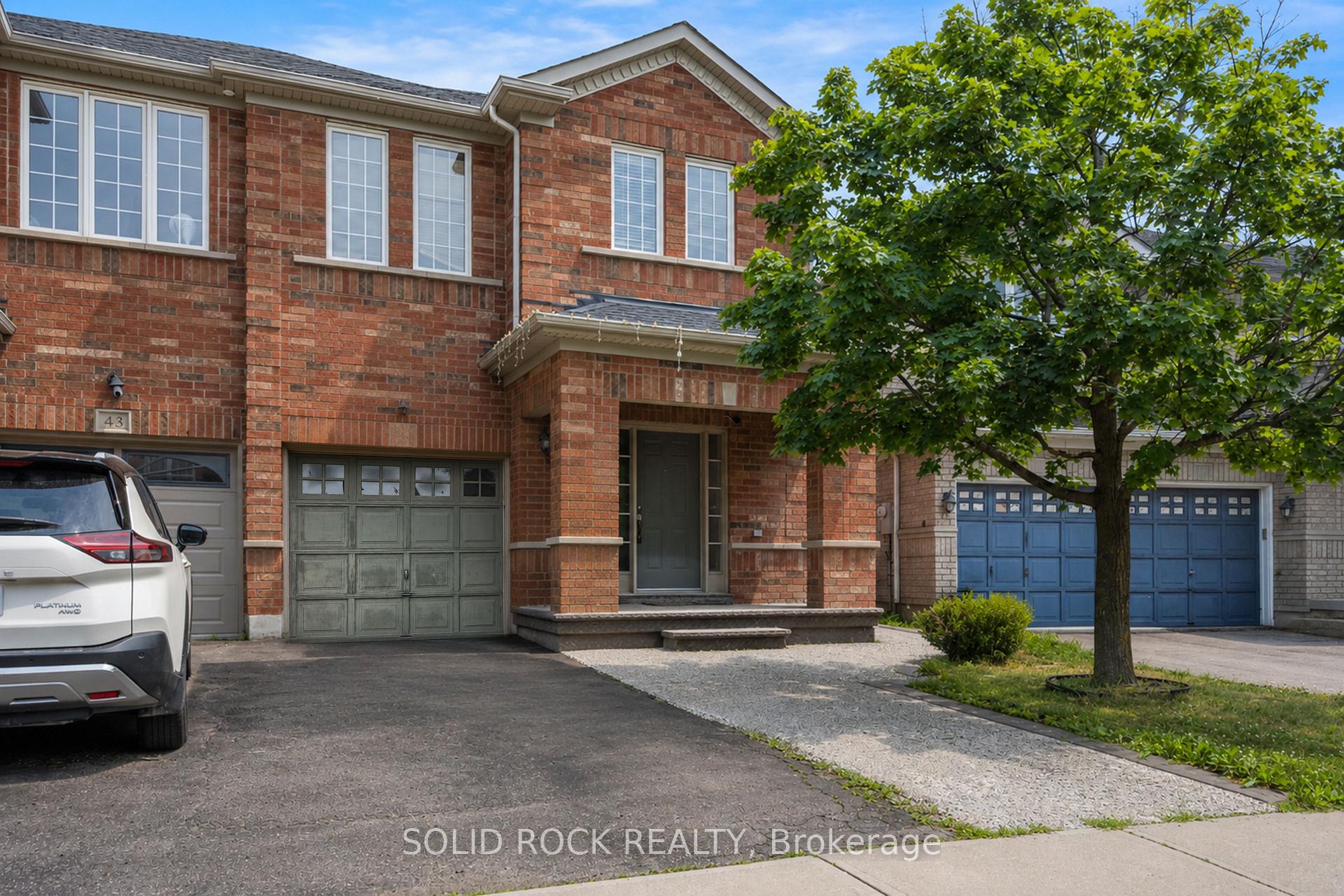 41 Trumpet Valley Boulevard, Brampton, ON, exterior