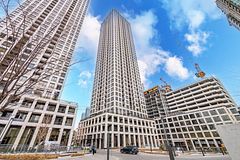 610 - 30 Elm Drive, Mississauga, ON, exterior