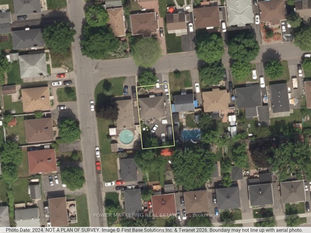 320 Fullerton Avenue, Overbrook - Castleheights and Area, ON, exterior