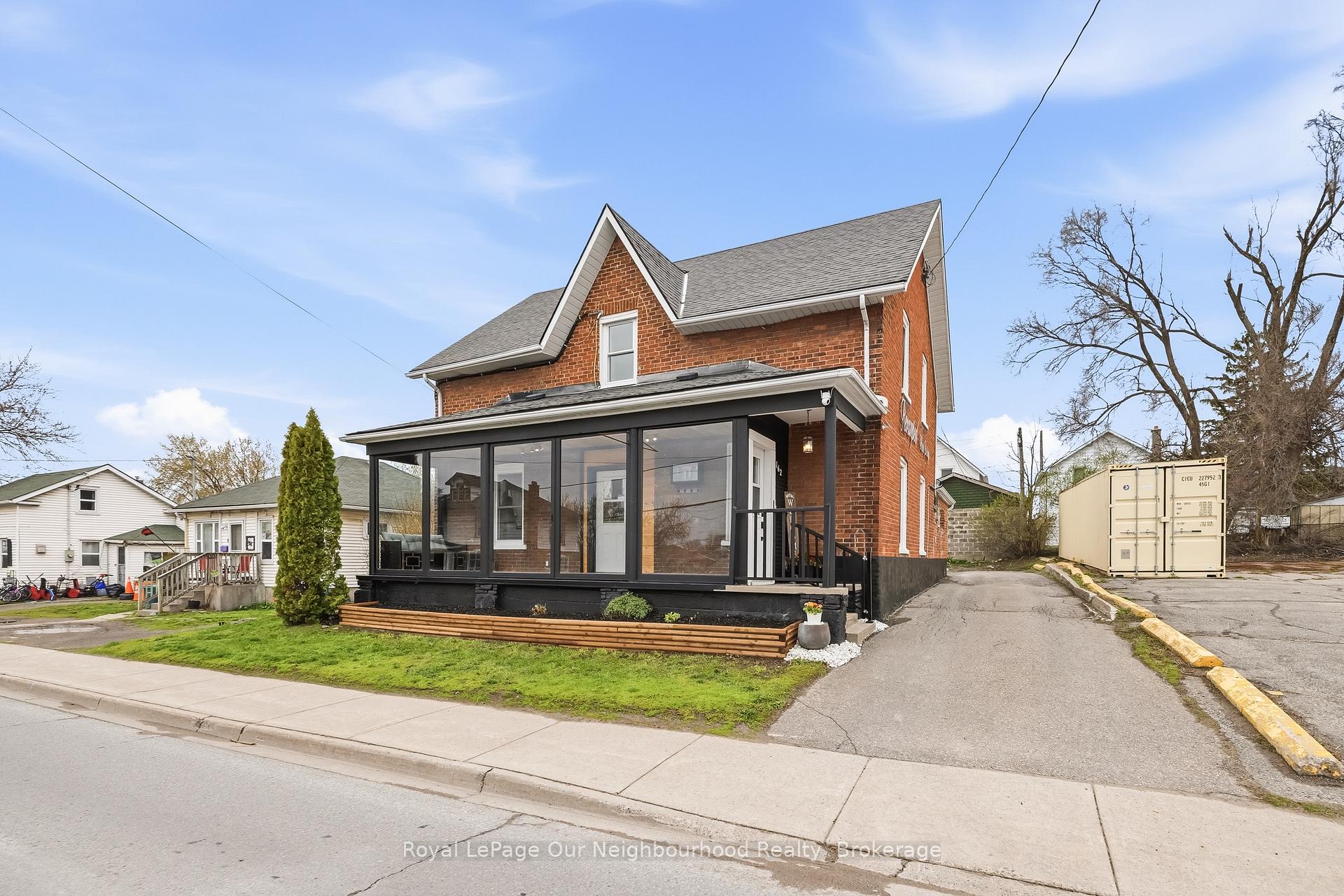 162 Dundas Street E, Quinte West, ON, exterior