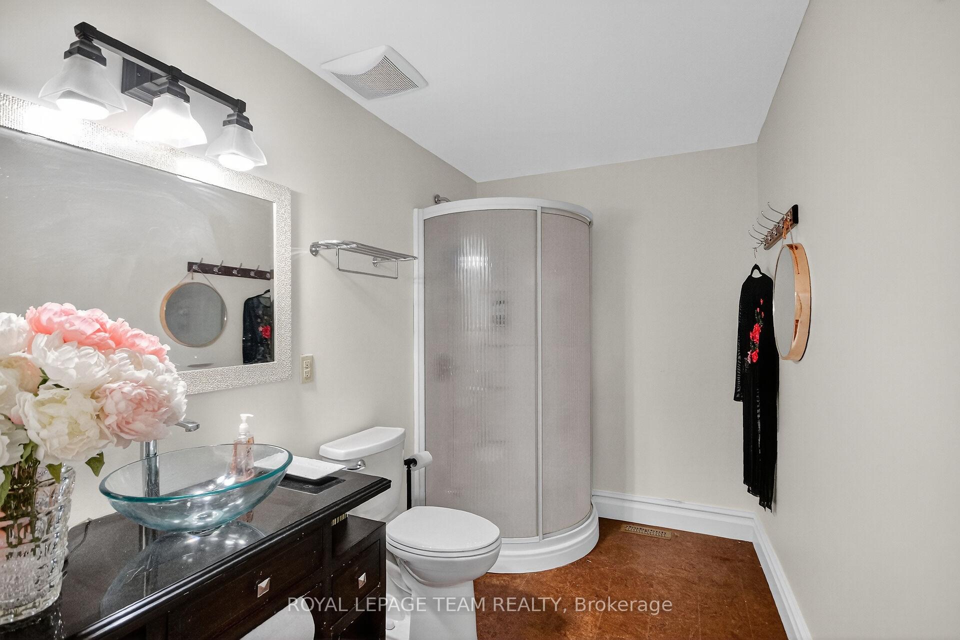 629 St Lawrence Street, Merrickville-Wolford, ON, exterior