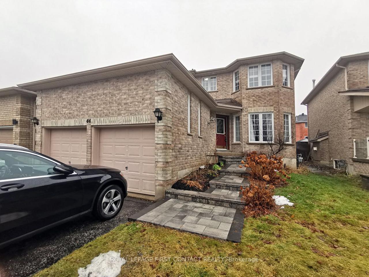 44 Livia Herman Way, Barrie, ON, exterior